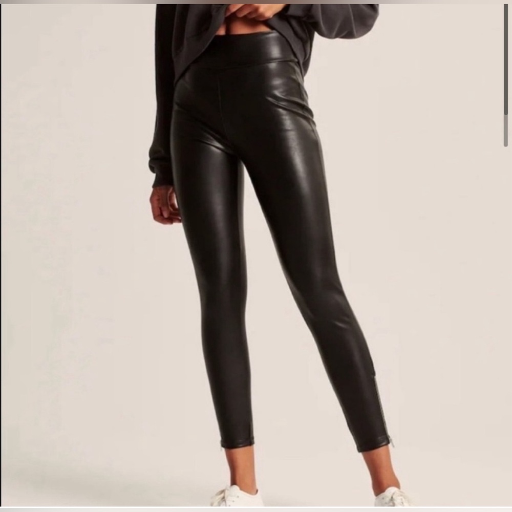 Abercrombie & fitch Black High-Waisted Faux Leather Leggings - Picture 1 of 6